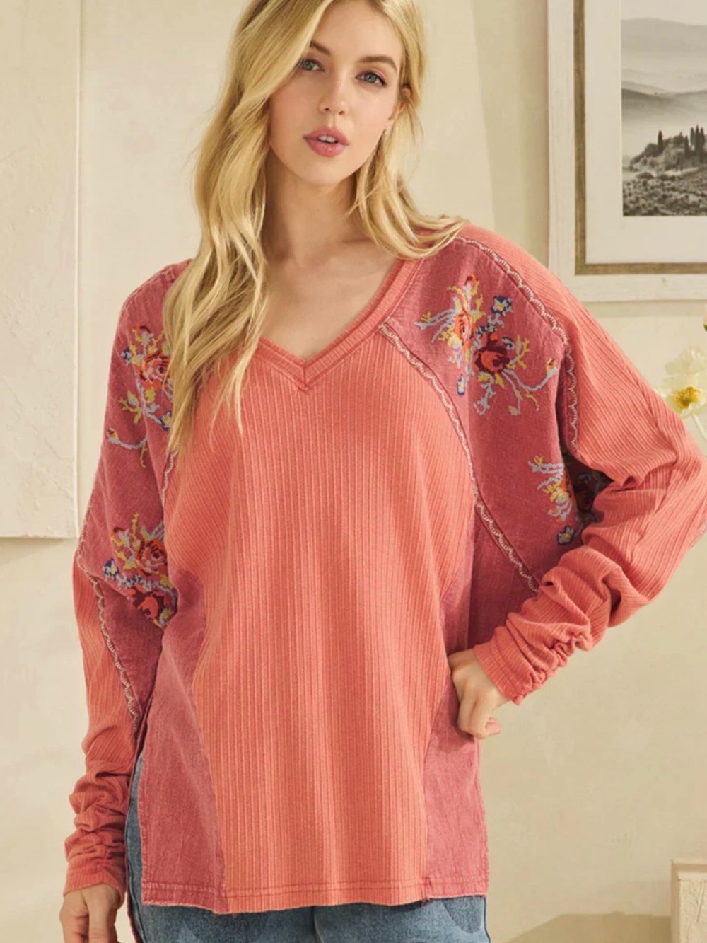 Oli & Hali Women’s Oversized Rose Bud Long Sleeve Top. In Rustic Red Size XS